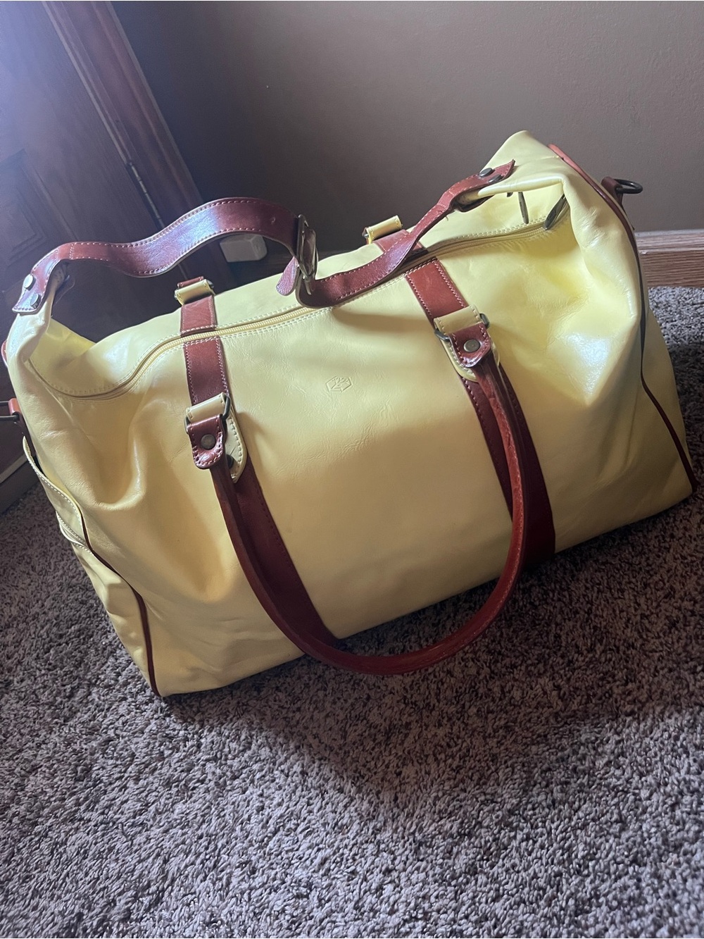 Valentina In Pell Yellow Leather Duffle Bag Made In Italy Deer Head Crest